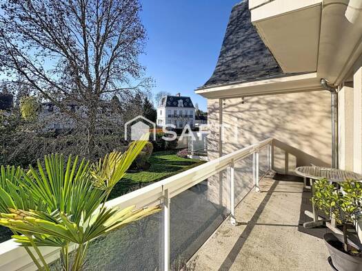 Appartement à vendre 385 000 € 4 pièces 3 chambres 100 m² Est Lamorlaye 60260