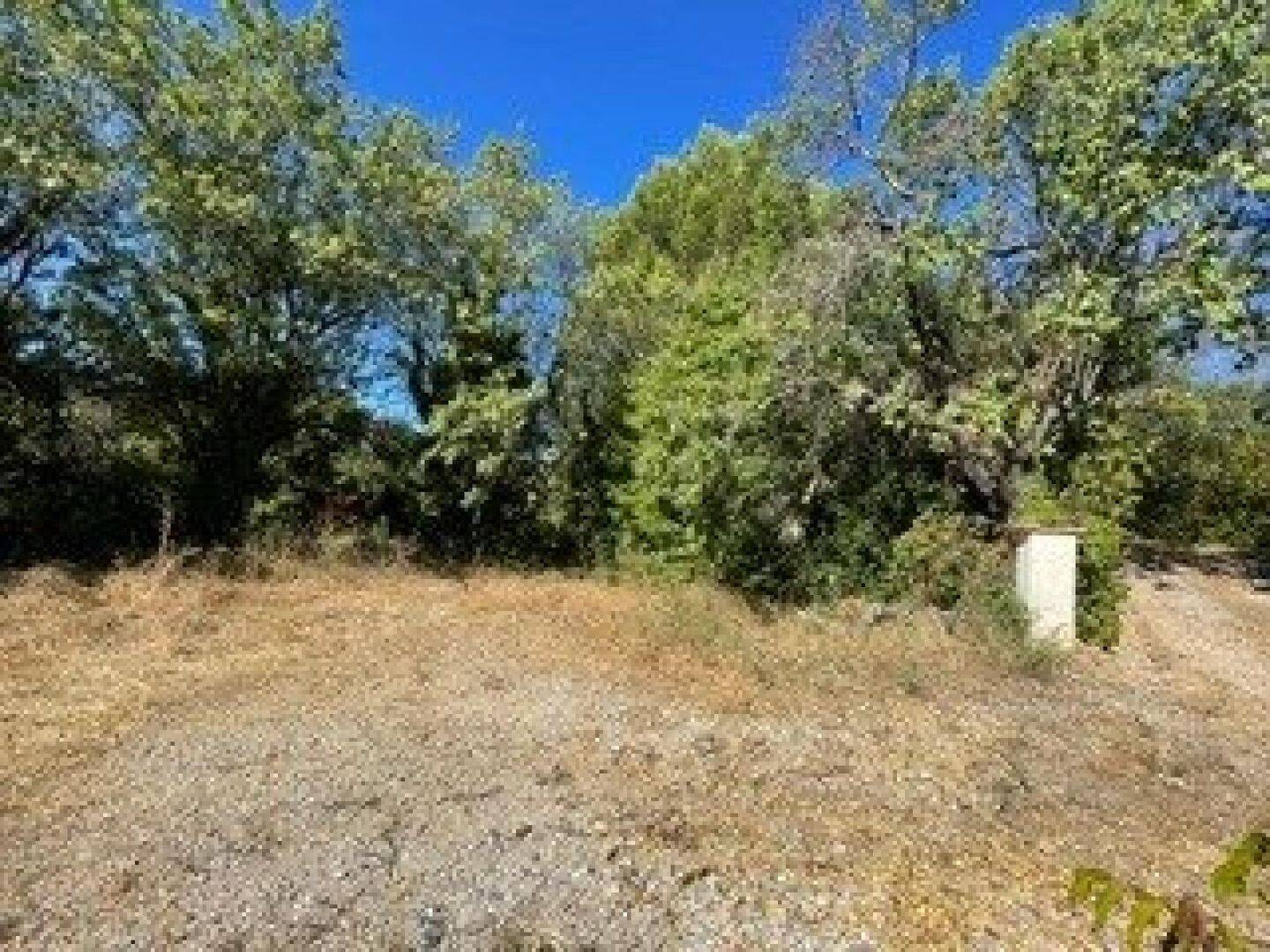 Terrain de 625 m² à Auriol - photo 2