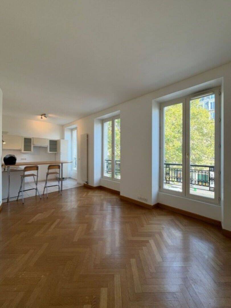 Appartement 2 pièces 46 m² · à Paris 17ème Arrondissement · 46,2 m² · 1 765 €/mois