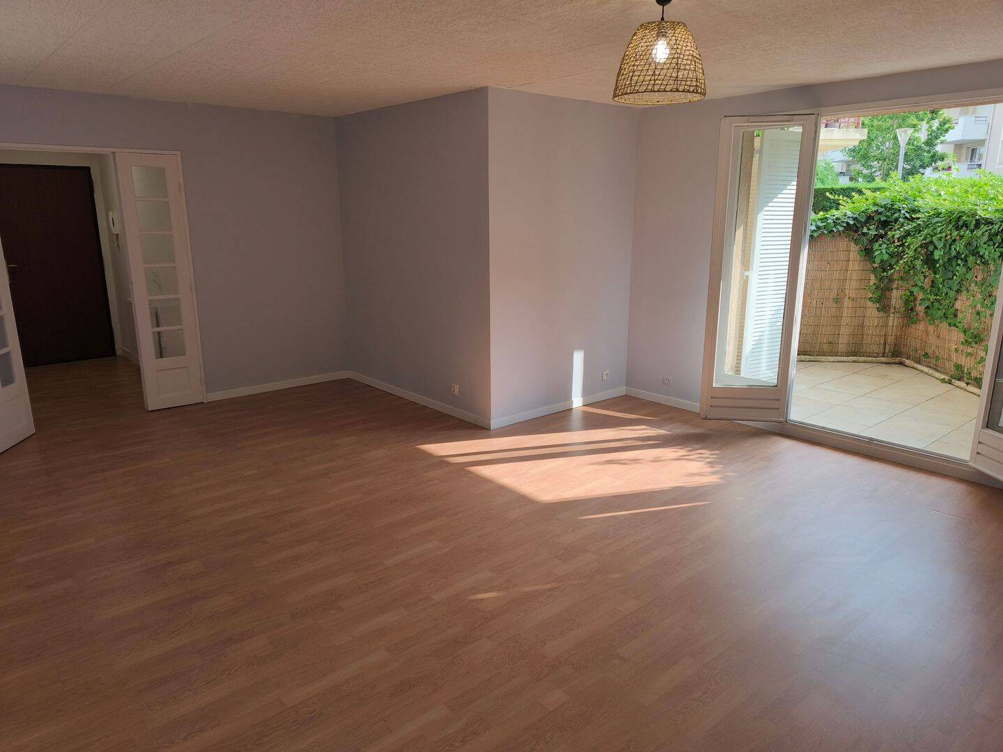 Appartement 3 pièces 75 m² · à Mantes-la-Jolie · 75 m² · 1 050 €