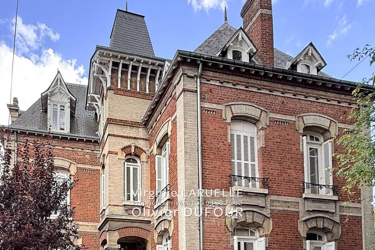Maison 9 pièces 195 m² · à Rouen · 195 m² · 930 000 €