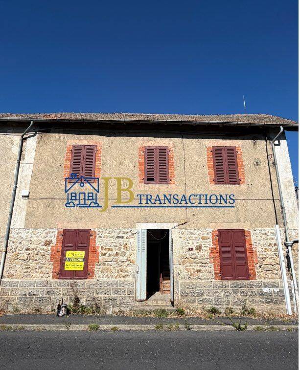 Maison 4 pièces 85 m² · à Sembadel · 85 m² · 18 000 €