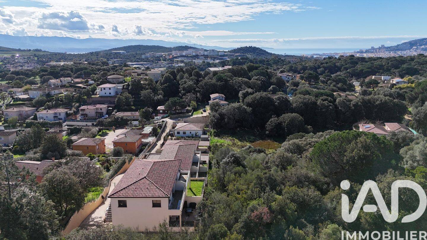 Appartement 3 pièces 62 m² · à Ajaccio · 62 m² · 196 000 €