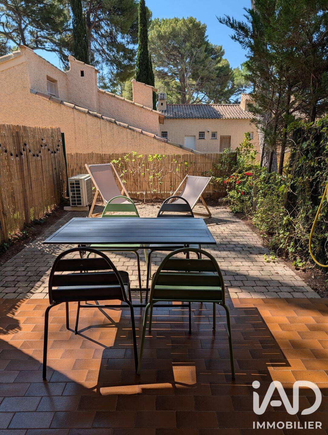 Appartement 1 pièce 22 m² · à Saint-Cyr-sur-Mer · 21,8 m² · 750 €