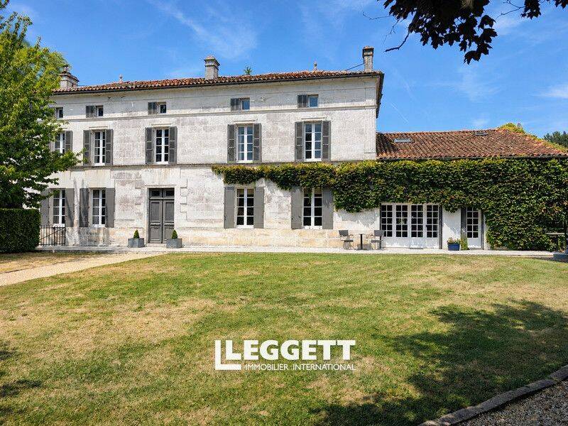 maison 14 pièce(s), CRITEUIL-LA-MAGDELEINE