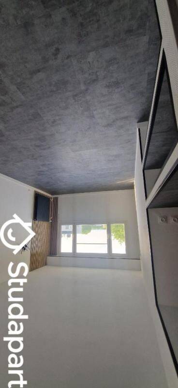 1 pièce 9 m² · à Mont-Saint-Aignan · 9 m² · 450 €