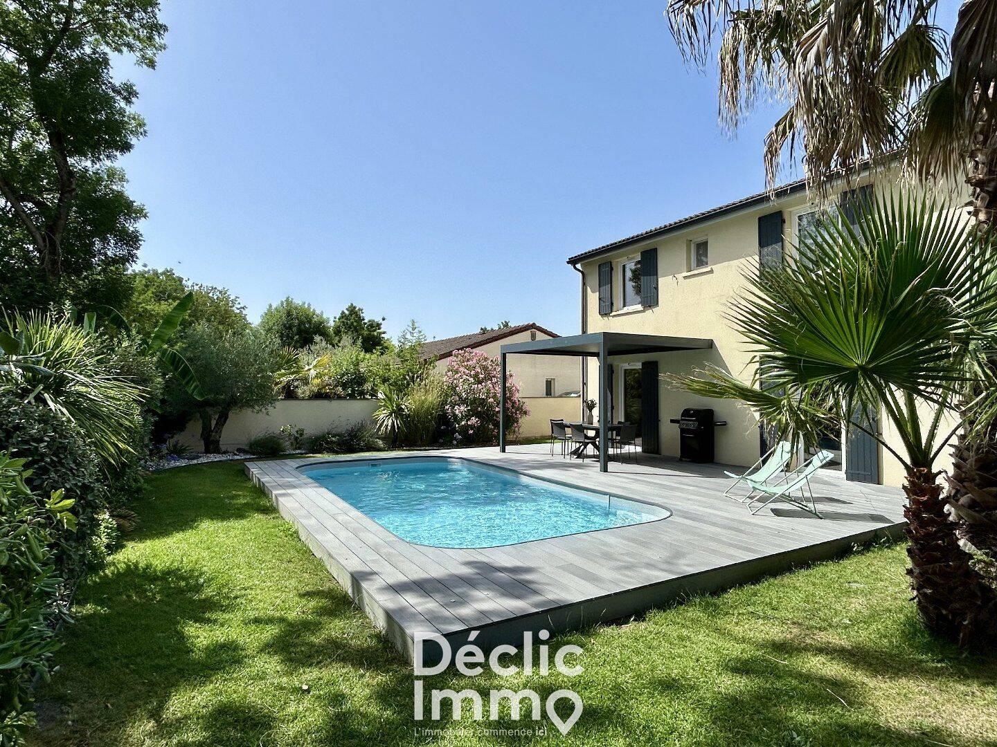 Maison 7 pièces 134 m² · à Bassens · 134 m² · 395 000 €