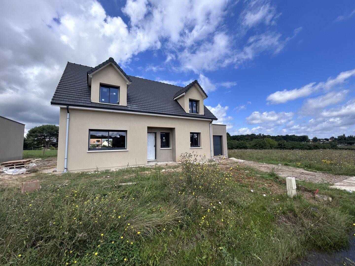 Maison 5 pièces 136 m² · à La Haye-Malherbe · 136 m² · 299 000 €