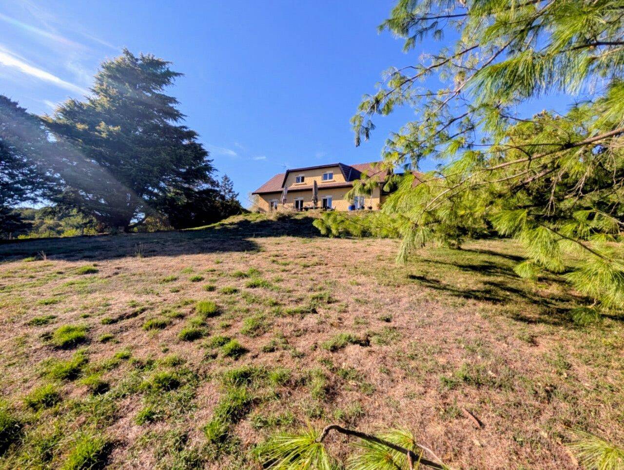 Maison 8 pièces 144 m² · à Septème · 144 m² · 385 000 €