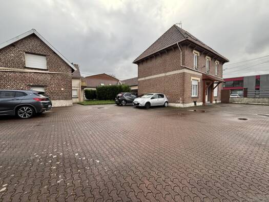 Immeuble à vendre 702 000 € 660 m² Méricourt 62680