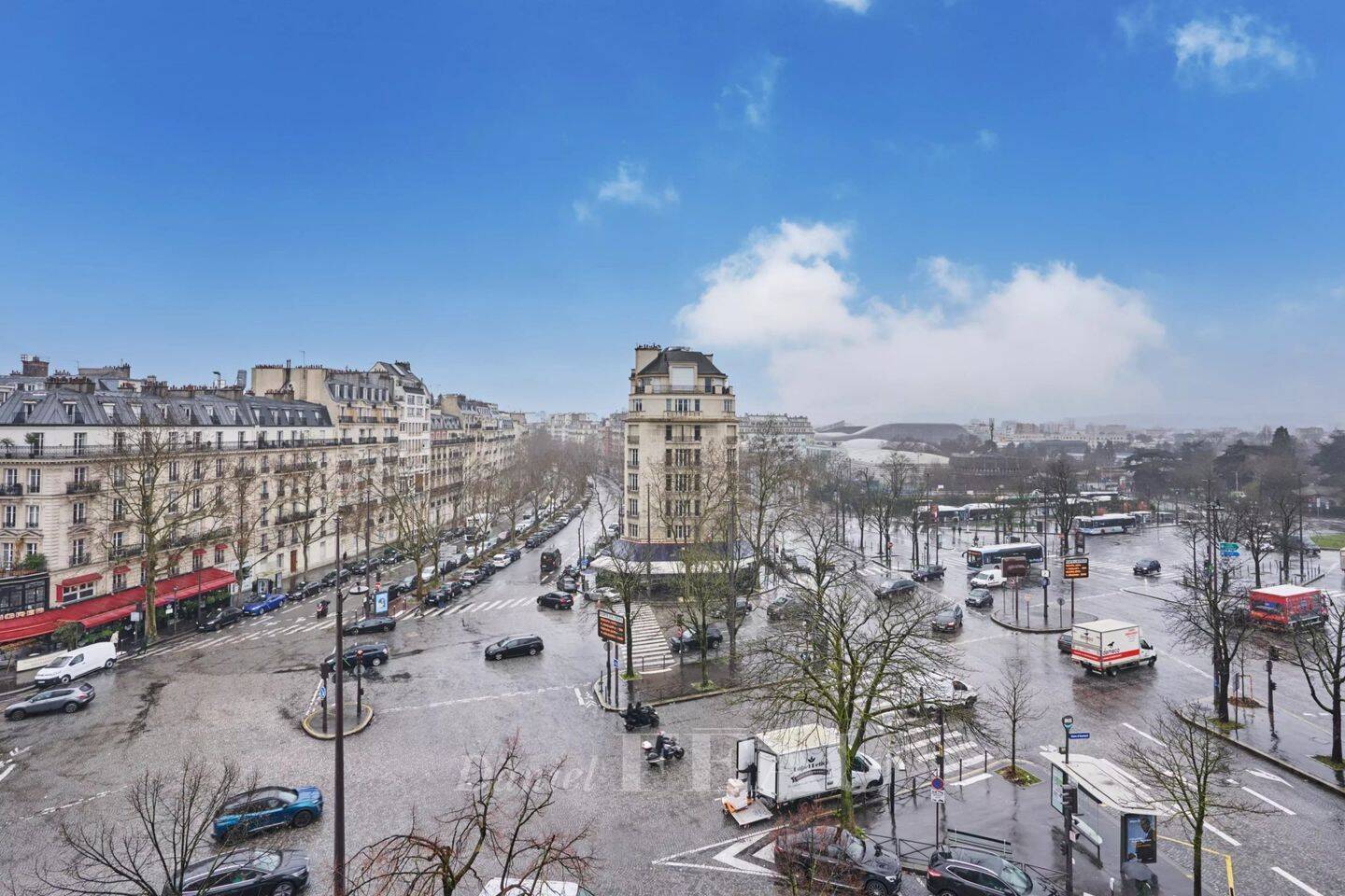 Appartement 6 pièces 153 m² · à Paris 16ème Arrondissement · 153 m² · 2 960 000 €