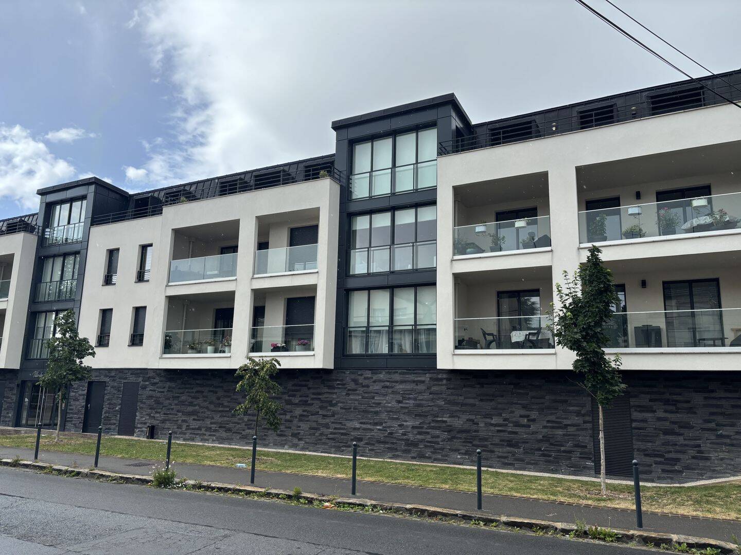 Appartement 5 pièces 134 m² · à Sainte-Geneviève-des-Bois · 133,7 m² · 499 000 €