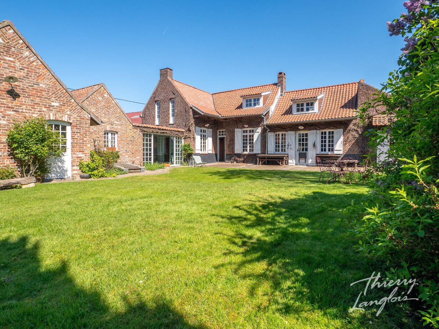 Maison 7 pièces 197 m² · à Avelin · 197 m² · 590 000 €