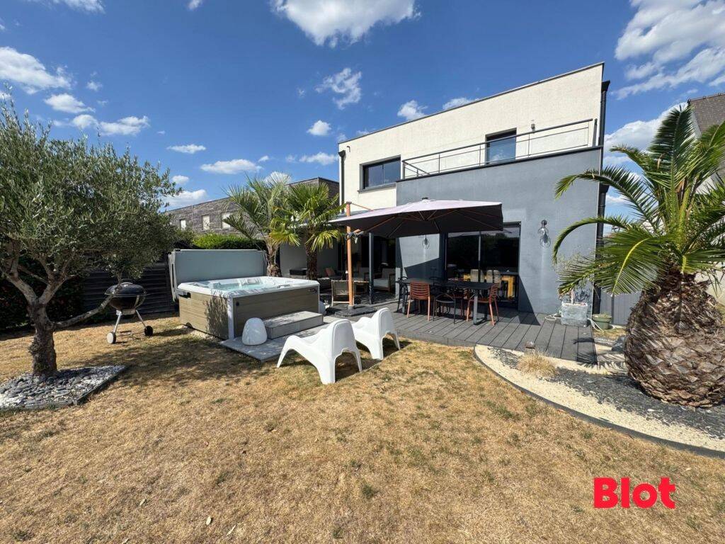 Maison 6 pièces 147 m² · à Bruz · 147 m² · 418 500 €