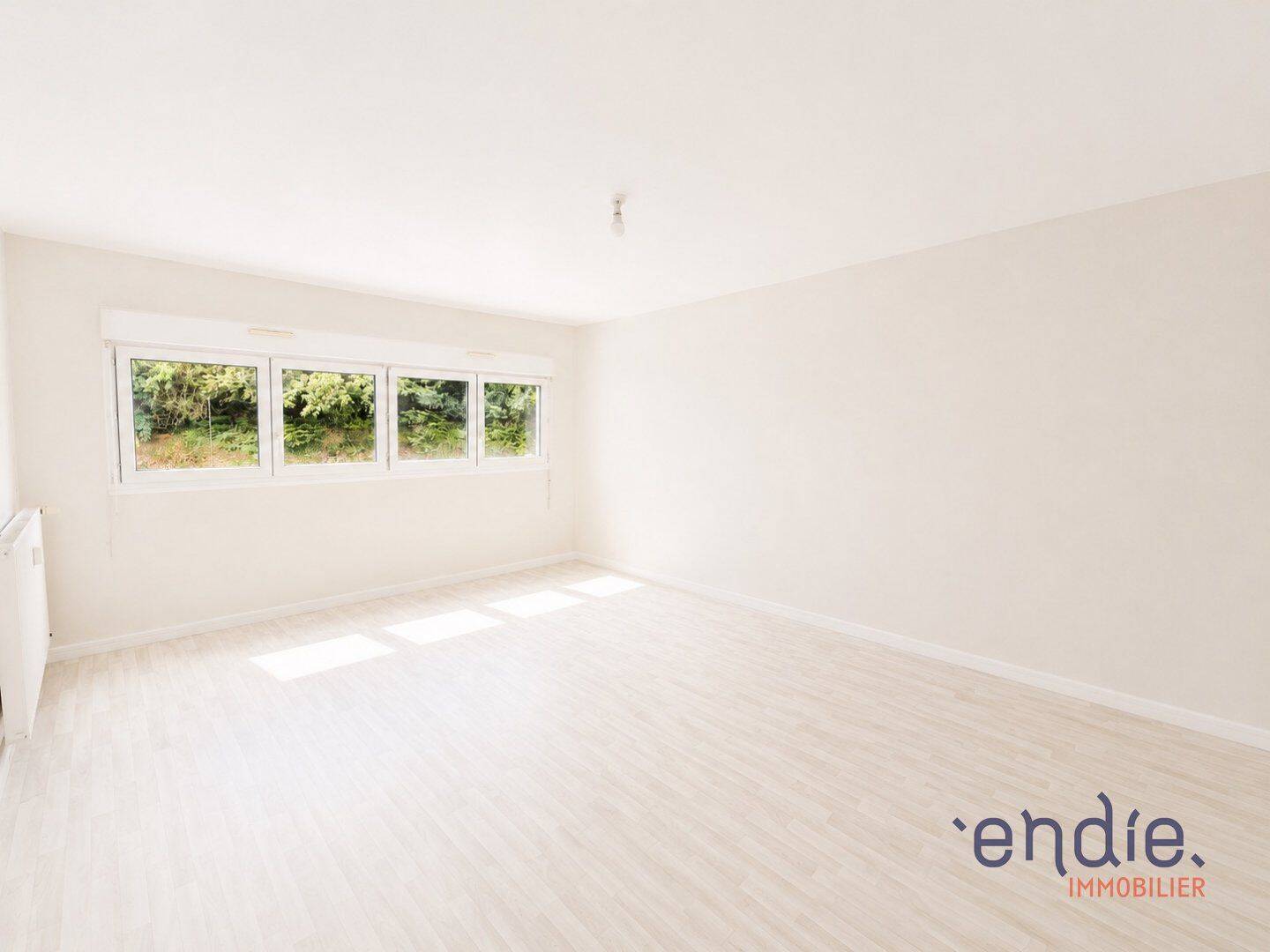 Appartement 7 pièces 115 m² · à Quimper · 115 m² · 1 450 €/mois