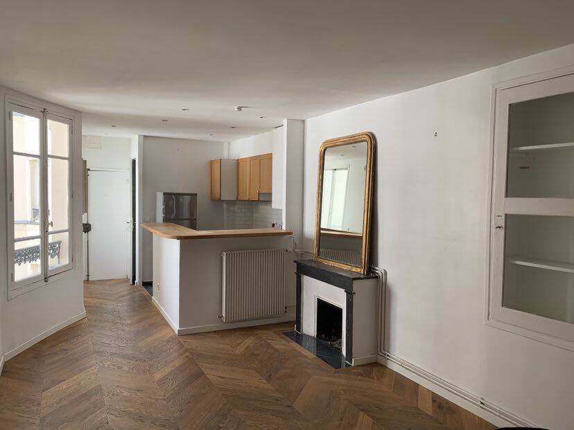 Appartement 3 pièces 58 m² · à Paris 10ème Arrondissement · 58 m² · 1 890 €/mois