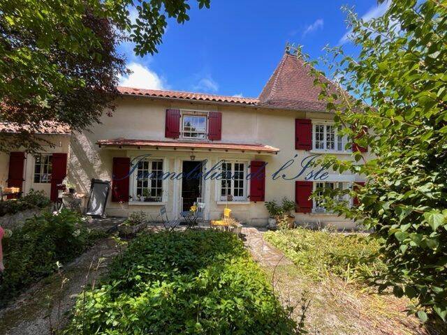 MAISON DE CAMPAGNE avec DEPENDANCE