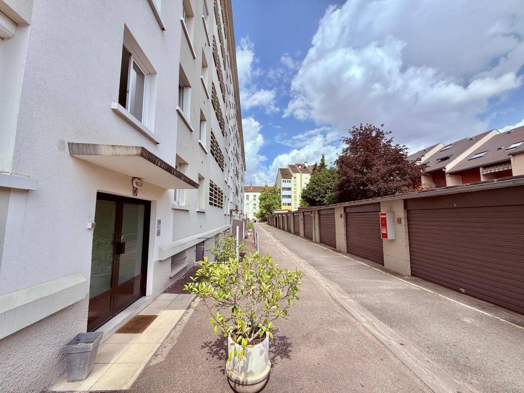 Appartement 3 pièces 64 m² · à Dijon · 64,1 m² · 165 000 €