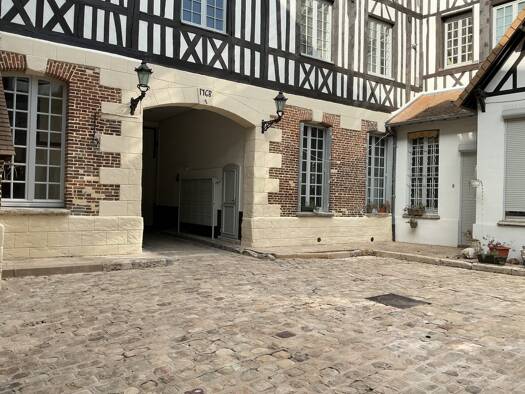 Appartement à louer 417 € 2 pièces 1 chambre 19,5 m² RDC Centre Ville Louviers 27400