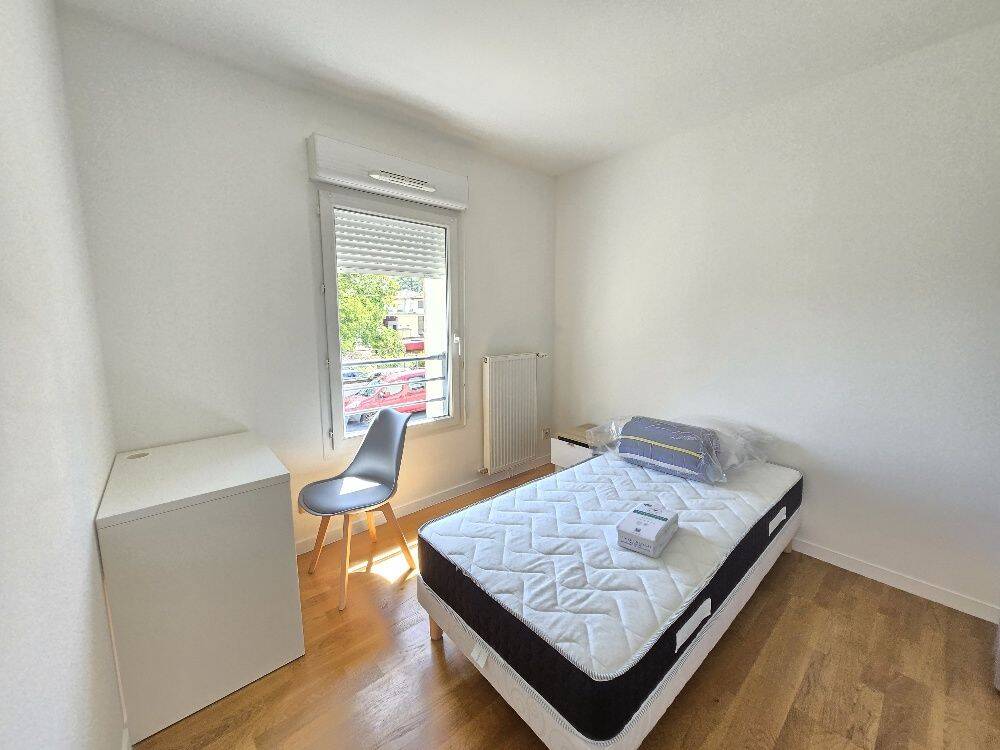 4 pièces 69 m² · à La Mulatière · 69,2 m² · 545 €