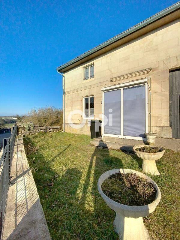 Maison 4 pièces 131 m² · à Lezéville · 130,9 m² · 700 €/mois