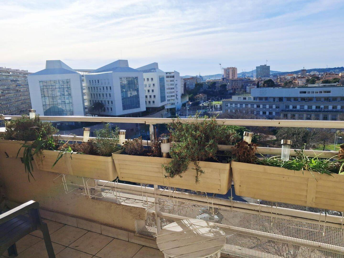 Appartement 2 pièces 68 m² · à Toulon · 68 m² · 930 €