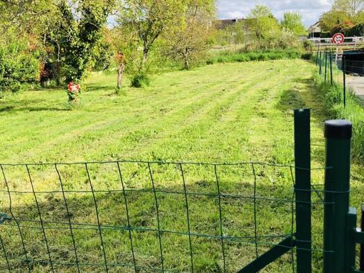 Terrain constructible à vendre 74 900 € 489 m² de terrain Nord Ouest La Chapelle-Saint-Mesmin 45380