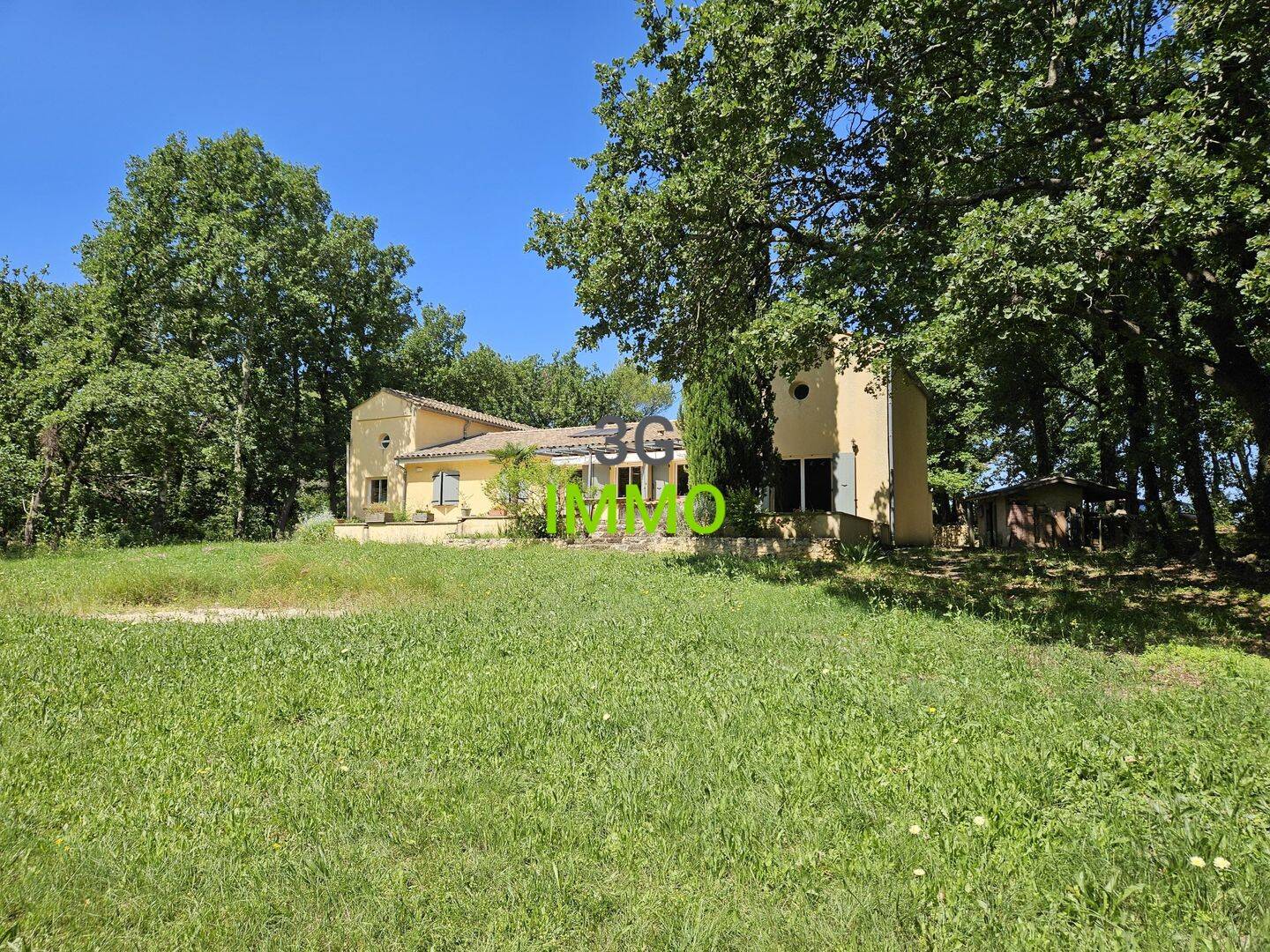 Maison 8 pièces 237 m² · à Uzès · 237 m² · 595 000 €