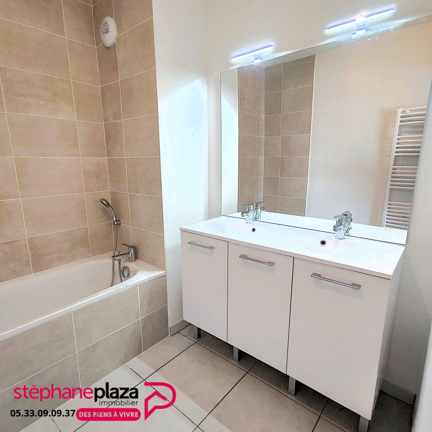 Appartement 3 pièces 72 m² · à Lormont · 71,6 m² · 932 €