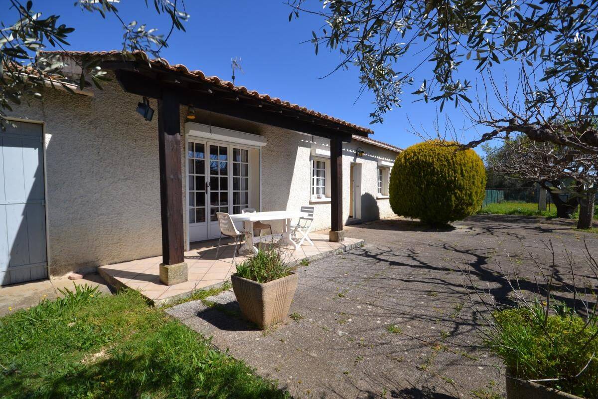 Maison 5 pièces 110 m² · à Remoulins · 110 m² · 273 000 €