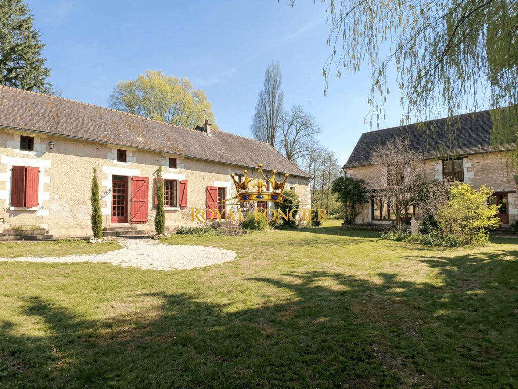 Maison 6 pièces 280 m² · à Sainte-Maure-de-Touraine · 280 m² · 329 500 €