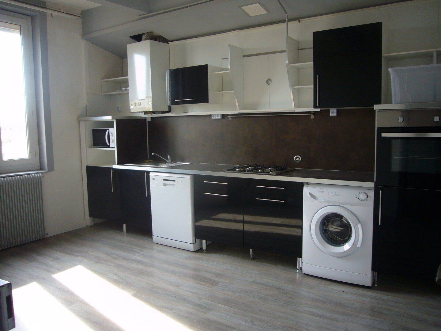 Appartement 3 pièces 79 m² · à Béziers · 79 m² · 670 €/mois