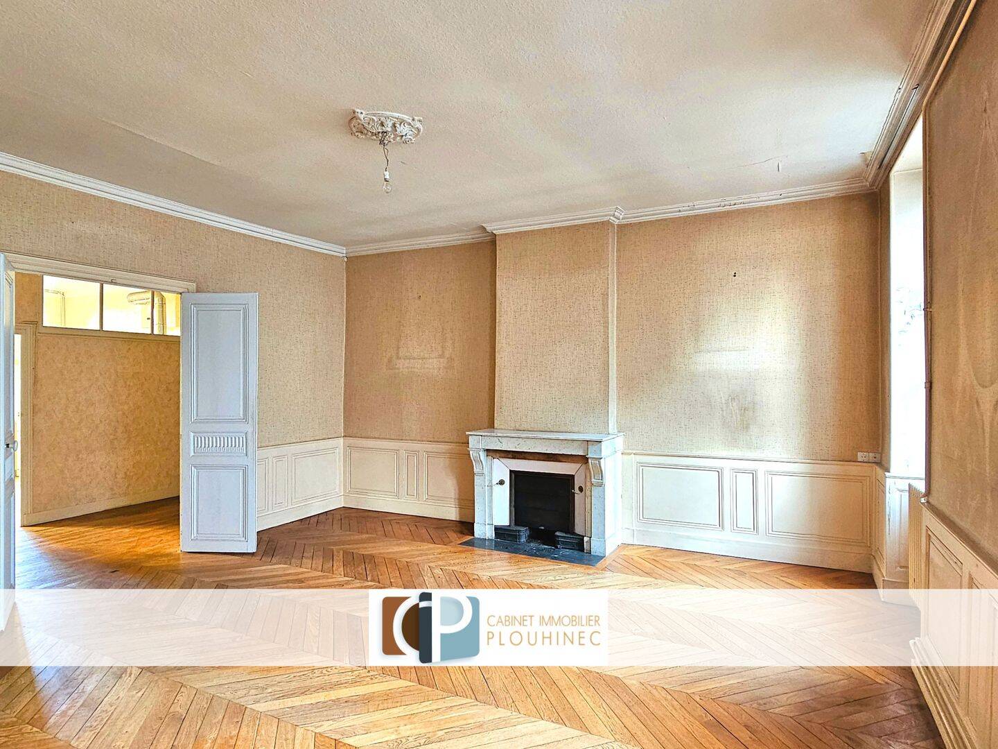 Appartement 9 pièces 287 m² · à Mâcon · 287 m² · 299 000 €