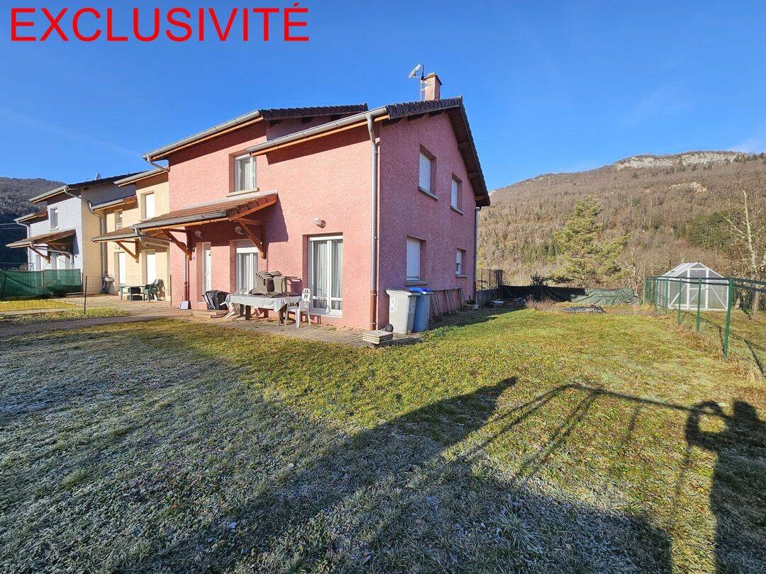 Maison 5 pièces 167 m² · à Chassal-Molinges · 167 m² · 265 000 €