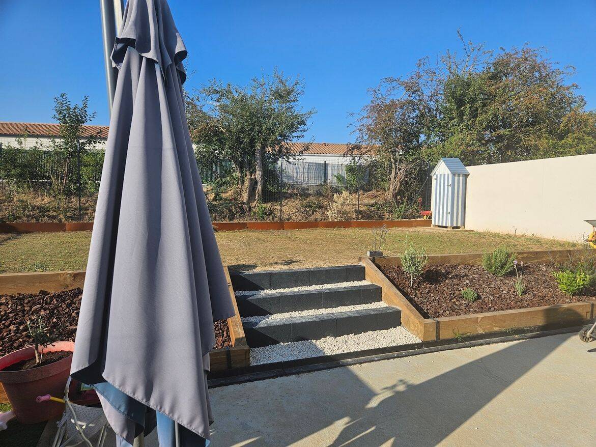 Maison 4 pièces 93 m² · à Thairé · 92,9 m² · 1 400 €/mois