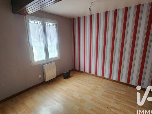 Maison de ville à vendre 83 000 € 4 pièces 2 chambres 62 m² 47 m² de terrain Formerie 60220