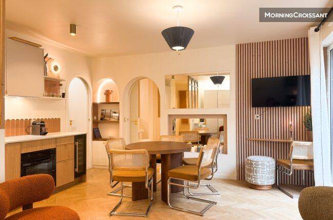 Appartement 2 pièces 44 m² · à Paris 16ème Arrondissement · 44 m² · 2 880 €