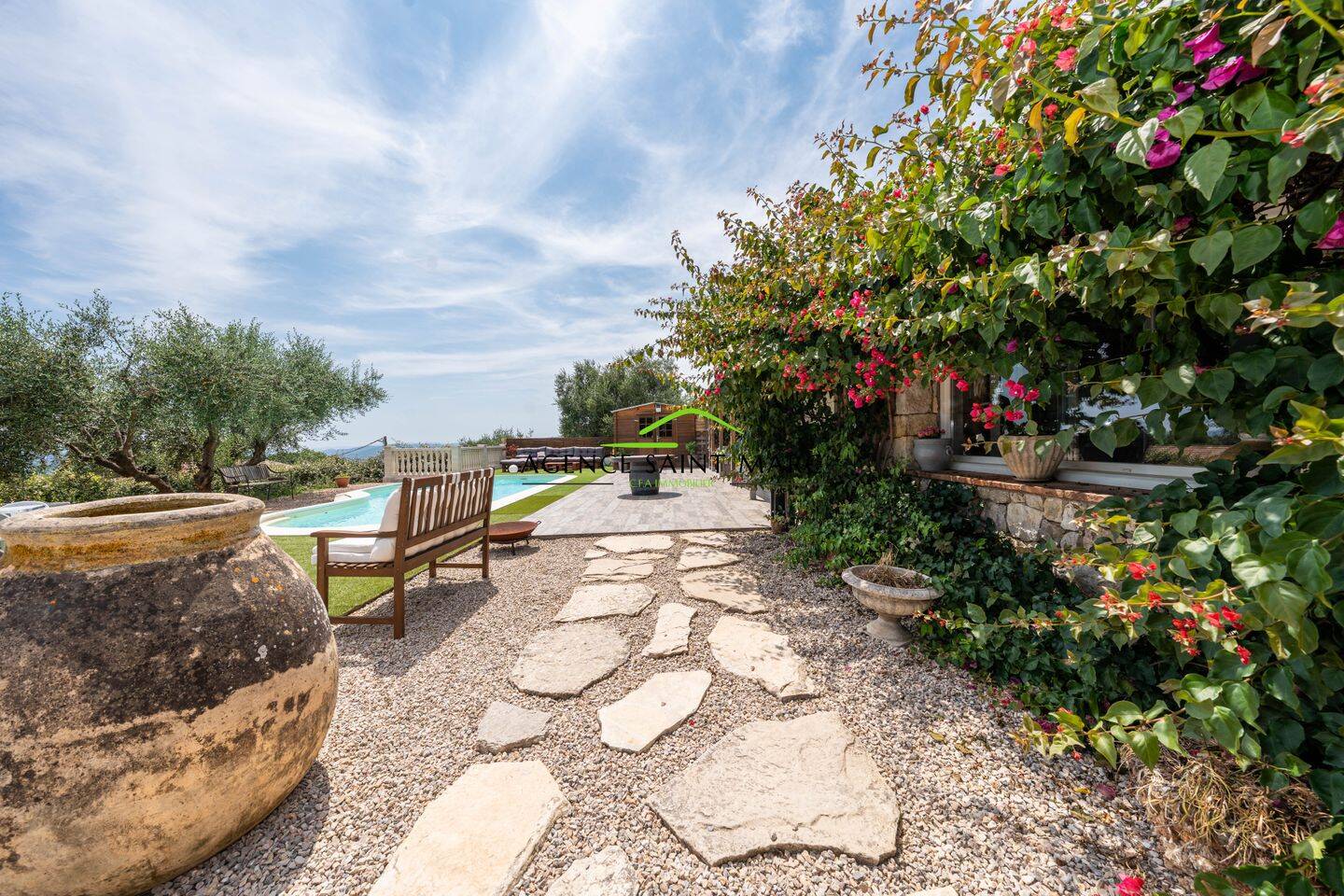 Maison 5 pièces 208 m² · à Le Tignet · 208 m² · 860 000 €
