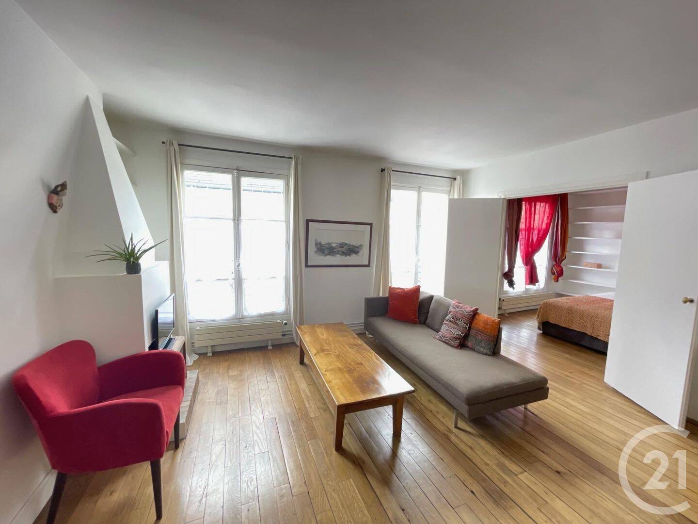 Appartement 2 pièces 45 m² · à Paris 4ème Arrondissement · 44,9 m² · 1 920 €