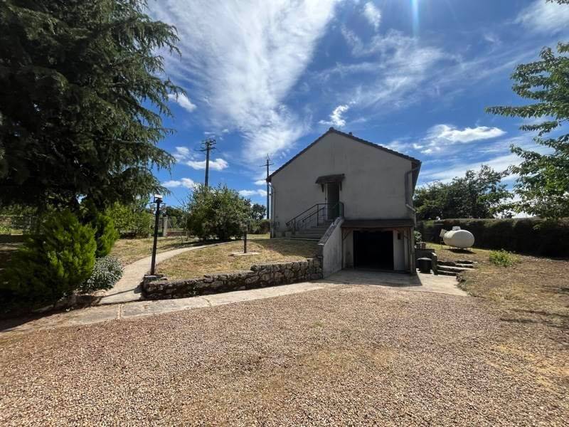Maison 3 pièces 61 m² · à Saint-Épain · 61 m² · 171 359 €