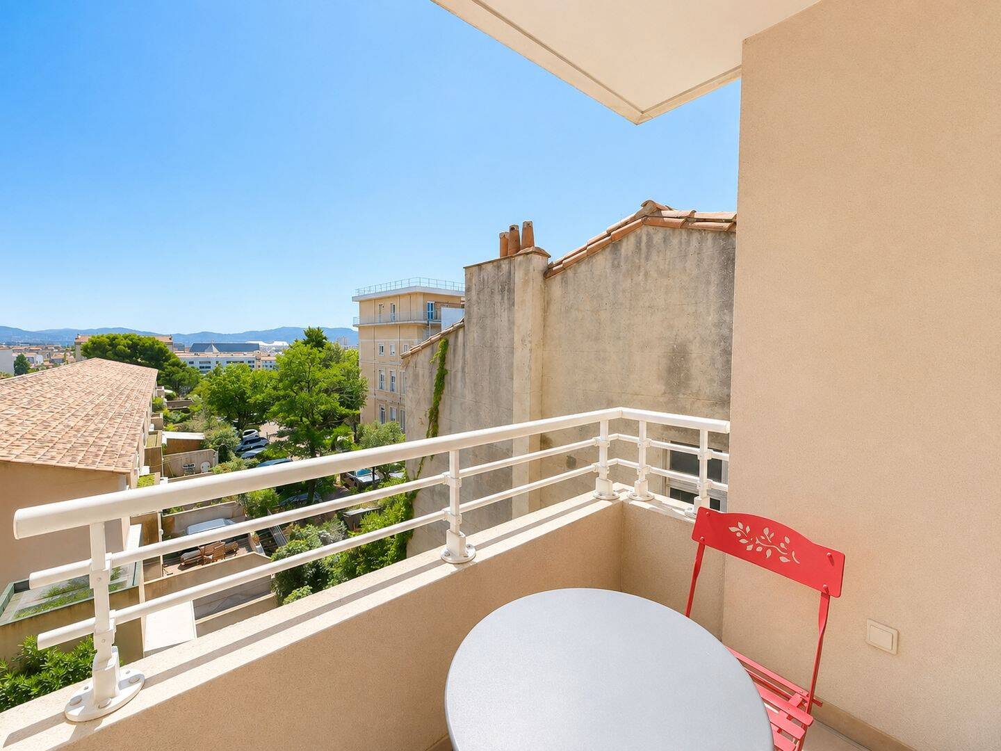 Appartement 2 pièces 48 m² · à Marseille 4ème Arrondissement · 47,5 m² · 950 €/mois