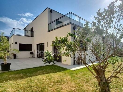 Maison à vendre - Première occupation 518 000 € 6 pièces 4 chambres 148 m² 351 m² de terrain Betton 35830