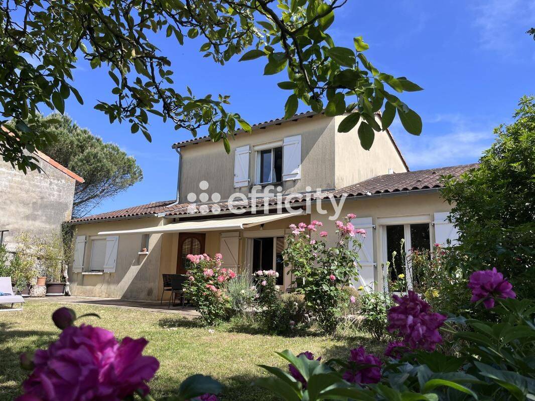 Maison 6 pièces 139 m² · à Niort · 139 m² · 316 500 €
