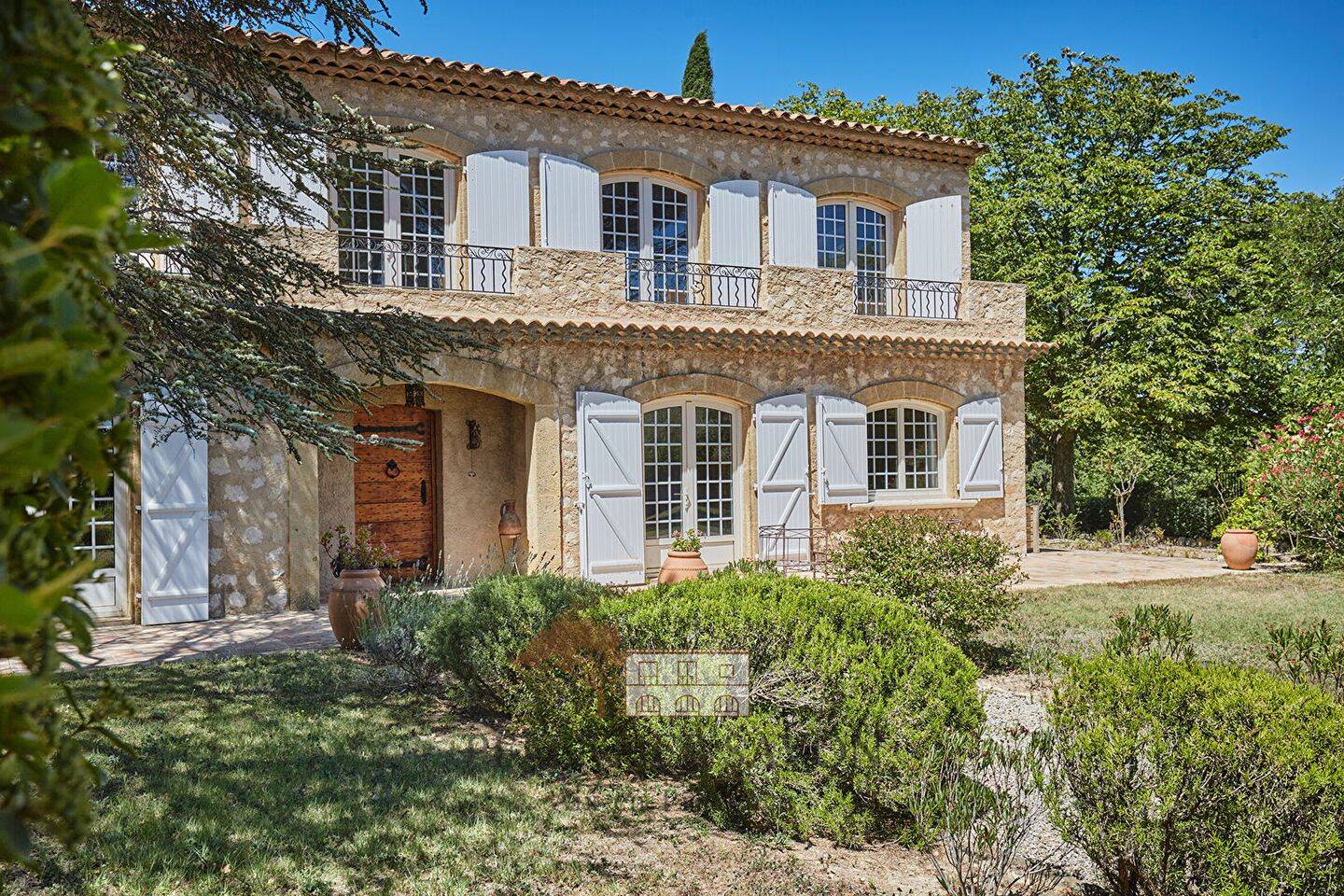 Maison 8 pièces 284 m² · à Aix-en-Provence · 284 m² · 1 450 000 €