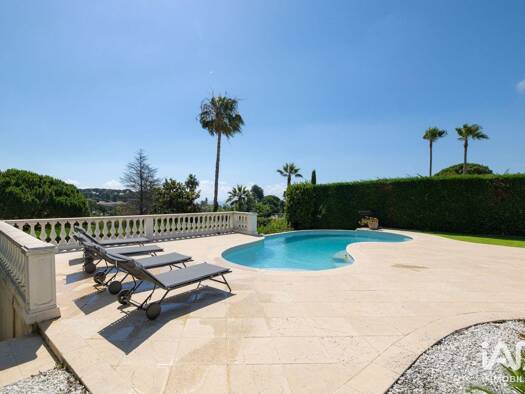 Maison à vendre 1 790 000 € 5 pièces 4 chambres 117 m² Vaug Villeneuve-Loubet 06270