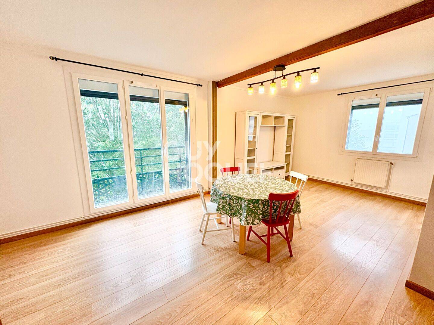 Appartement 2 pièces 51 m² · à Massy · 50,8 m² · 1 150 €/mois