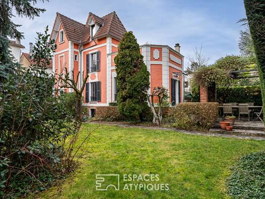 Maison à vendre 1 870 000 € 7 pièces 4 chambres 204 m² 916 m² de terrain Petit Garches Garches 92380