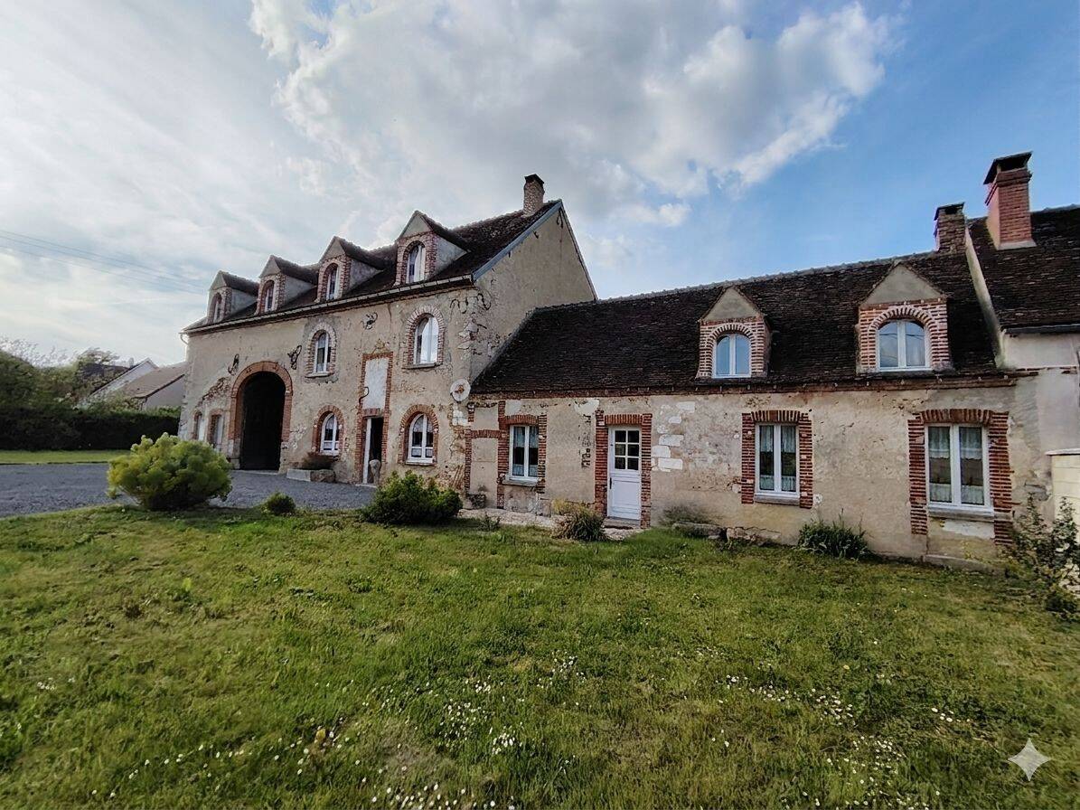 Maison 6 pièces 283 m² · à Sens · 283 m² · 349 650 €