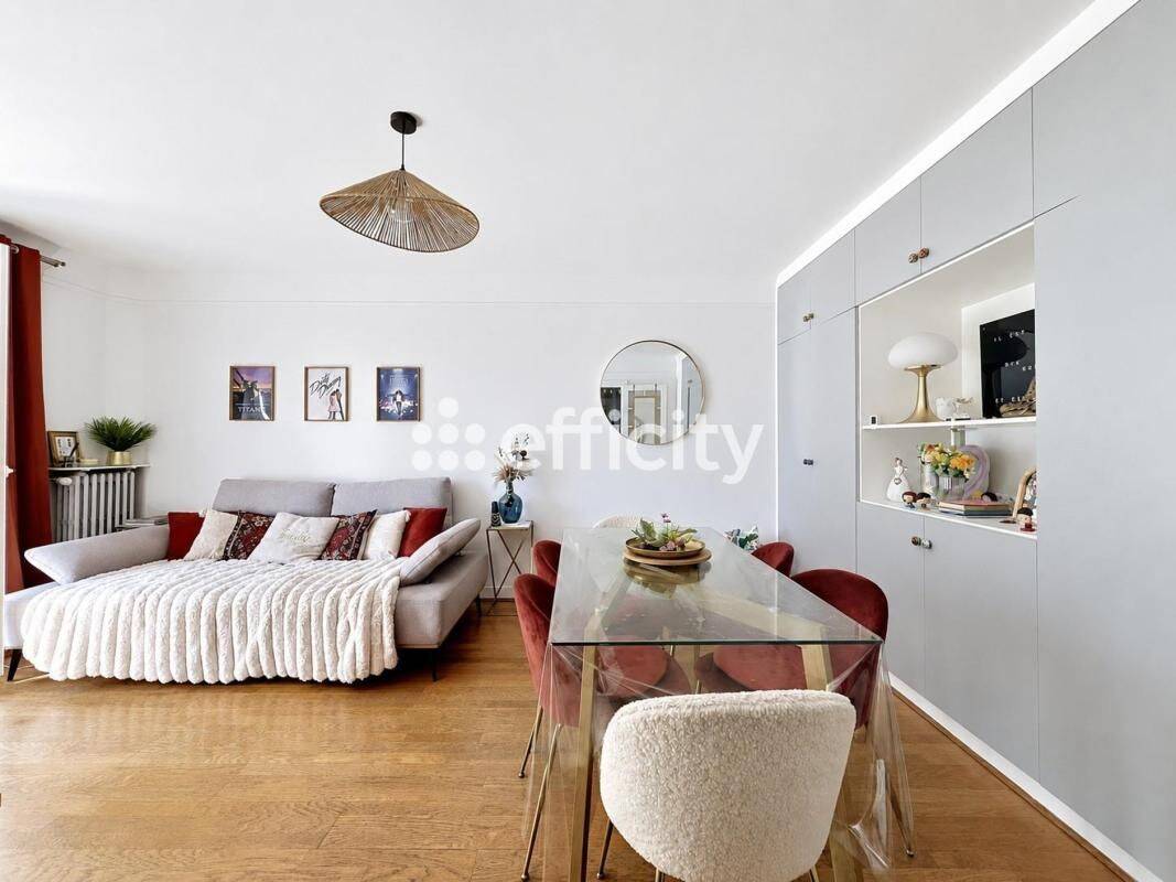 Appartement 3 pièces 64 m² · à Les Pavillons-sous-Bois · 64 m² · 209 000 €