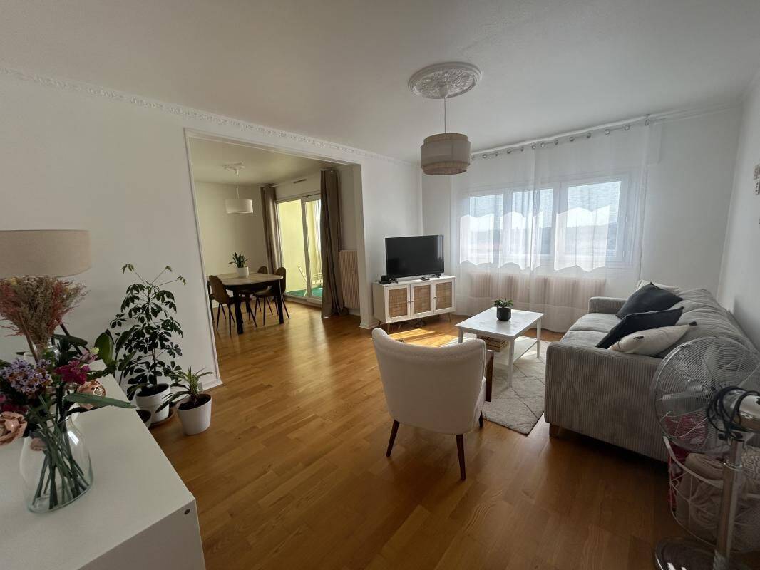 Appartement 3 pièces 73 m² · à Le Creusot · 73 m² · 665 €